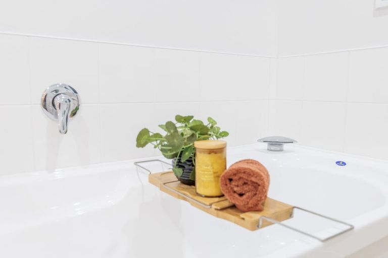 Photo of property in 80 Erlestoke Crescent, Churton Park, Wellington, 6037