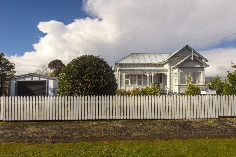 Photo of property in 149 Peel Street, Westport, 7825