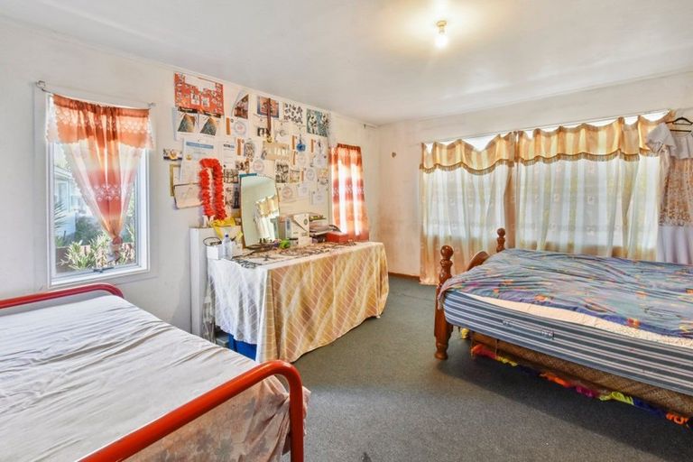 Photo of property in 4 Bolton Place, Otara, Auckland, 2023