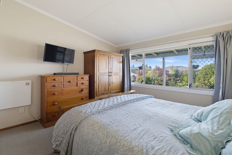 Photo of property in 18 Bell Street, Otane, 4202