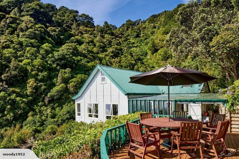 Photo of property in 55 Rona Street, Eastbourne, Lower Hutt, 5013