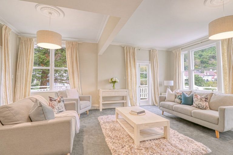 Photo of property in 1 Parliament Street, Thorndon, Wellington, 6011