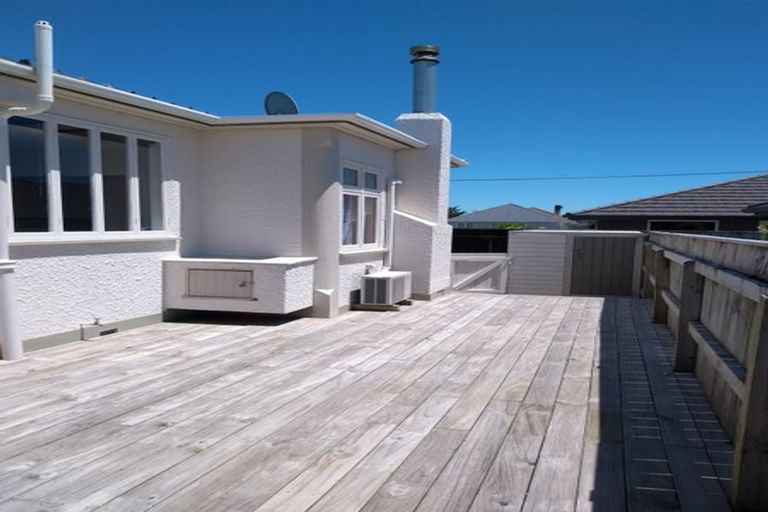 Photo of property in 581 Queen Street East, Levin, 5510