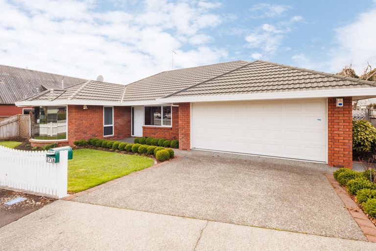 Photo of property in 371a Albert Street, Hokowhitu, Palmerston North, 4410