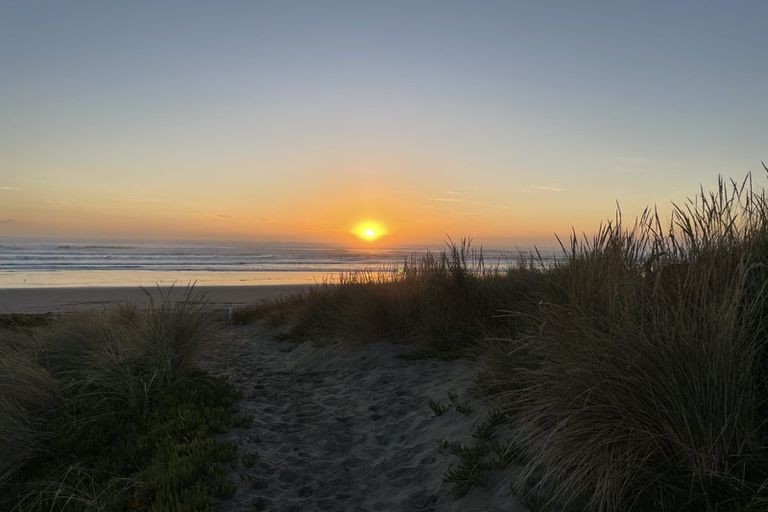 Photo of property in 12 Pine Avenue, New Brighton, Christchurch, 8061