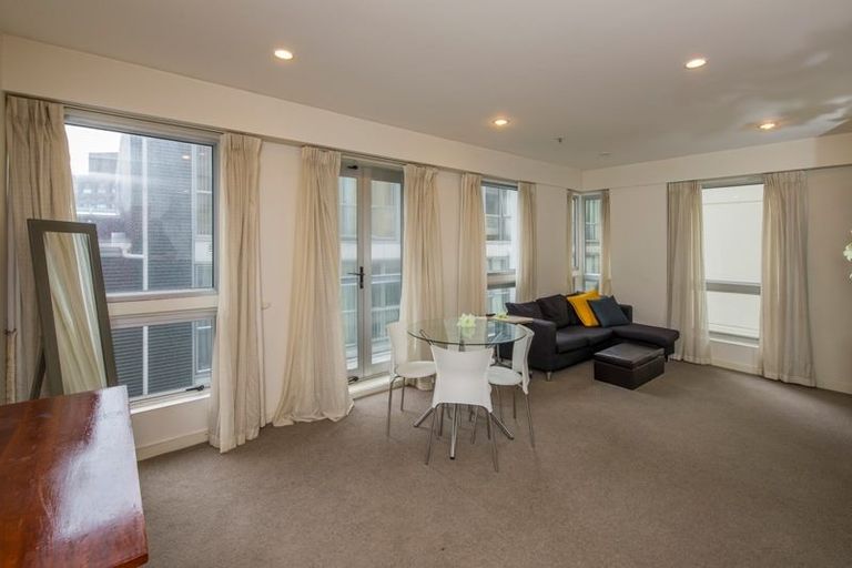 Photo of property in Terrace Heights Apartments, 5f/163 The Terrace, Wellington Central, Wellington, 6011