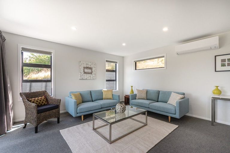 Photo of property in 452 Cambridge Terrace, Naenae, Lower Hutt, 5011