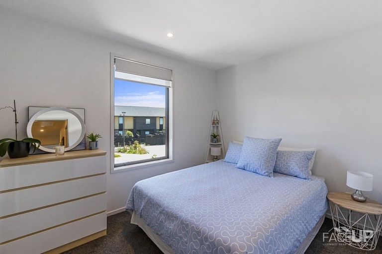 Photo of property in 22 Vasi Drive, Hobsonville, Auckland, 0616