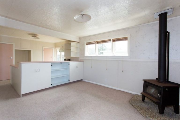 Photo of property in 12 Mowhanau Drive, Kai Iwi, Whanganui, 4574