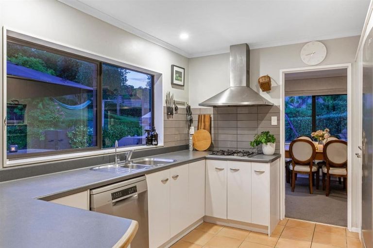 Photo of property in 12 Bowman Place, Whitby, Porirua, 5024
