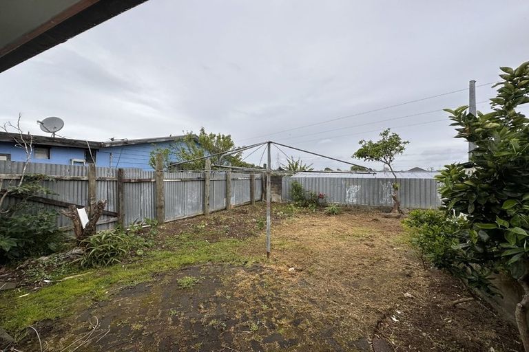 Photo of property in 98 Fisher Crescent, Otara, Auckland, 2023