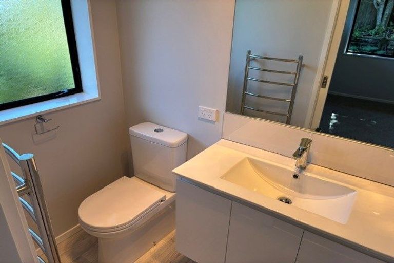 Photo of property in 34 Nicholas Road, Somerville, Auckland, 2014