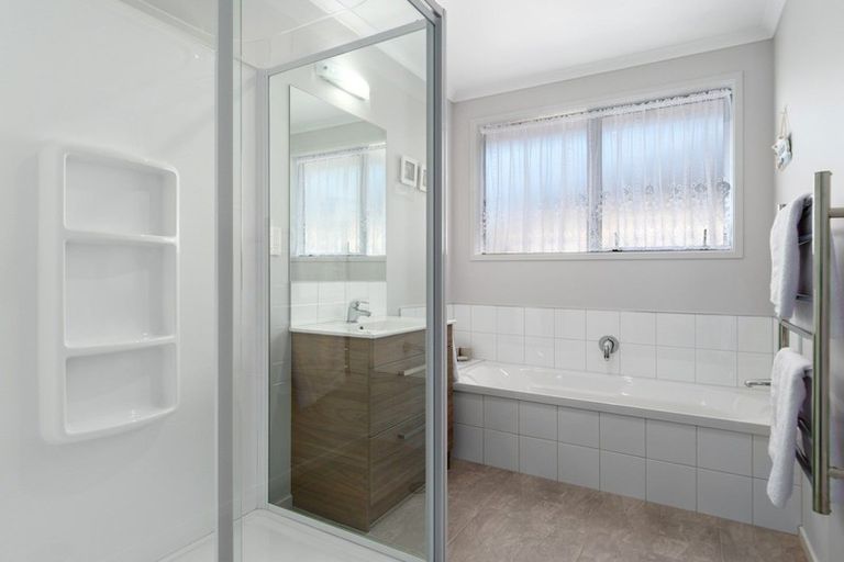 Photo of property in 58 Te Wharo Drive, Papamoa, 3118