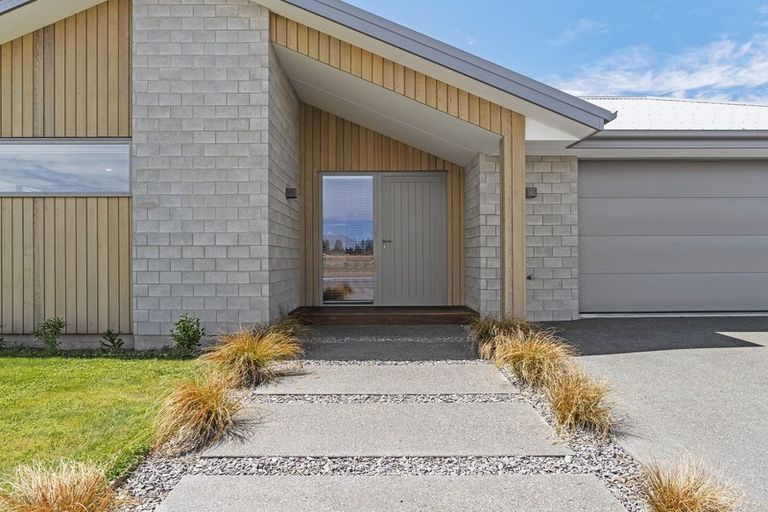 Photo of property in 41 Lakeland Avenue, Twizel, 7901