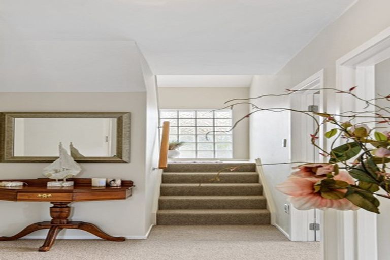 Photo of property in 40 Celia Street, Redcliffs, Christchurch, 8081