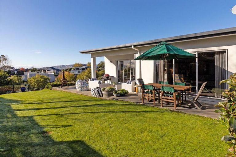 Photo of property in 8 Ridgetop Rise, Fairhall, Blenheim, 7272