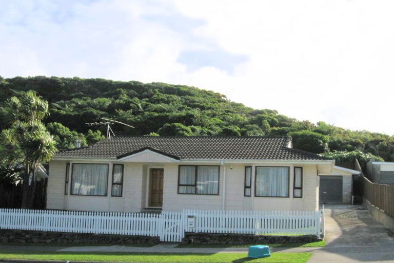 Photo of property in 227 Major Drive, Kelson, Lower Hutt, 5010