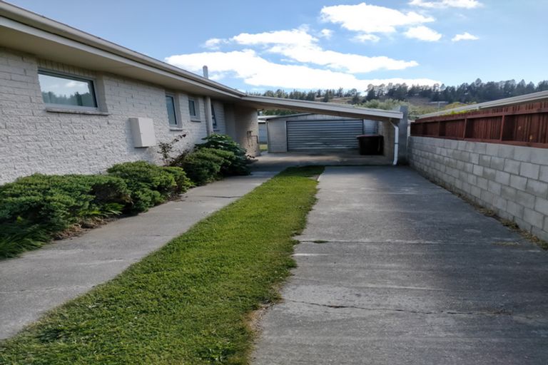 Photo of property in 71 Dunstan Road, Alexandra, 9320