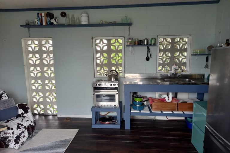 Photo of property in 59 Domett Street, Opunake, 4616