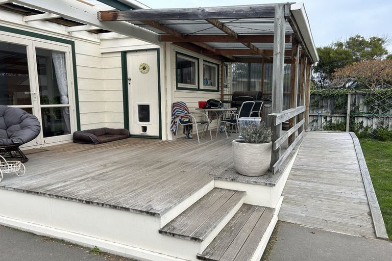 Photo of property in 222 Keyes Road, New Brighton, Christchurch, 8083