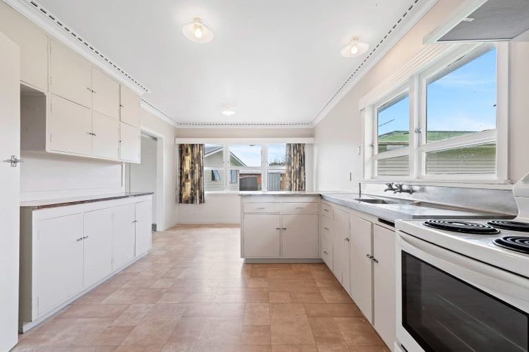 Photo of property in 40 Brookland Road, Western Heights, Rotorua, 3015