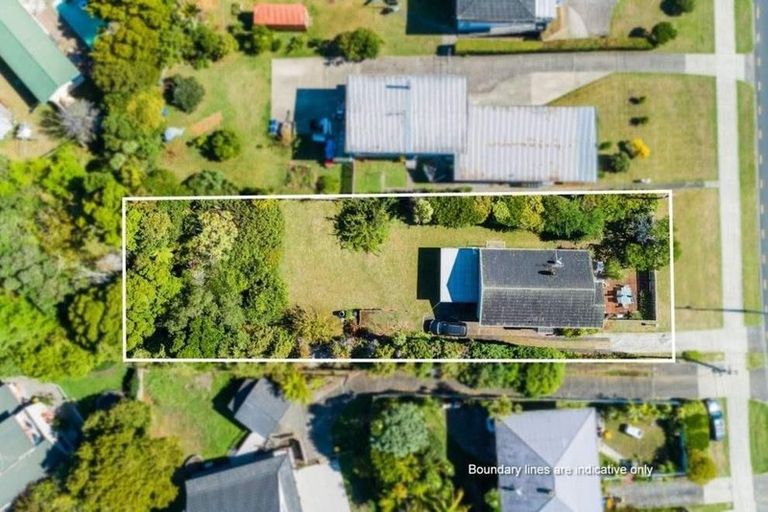 Photo of property in 298 East Coast Road, Forrest Hill, Auckland, 0620