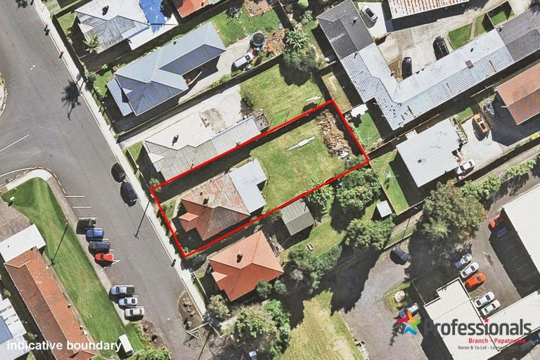 Photo of property in 52 Hokonui Road, Otahuhu, Auckland, 1062