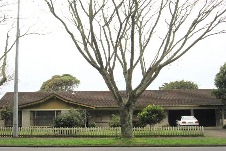 Photo of property in 19 Beach Road, Pahurehure, Papakura, 2113