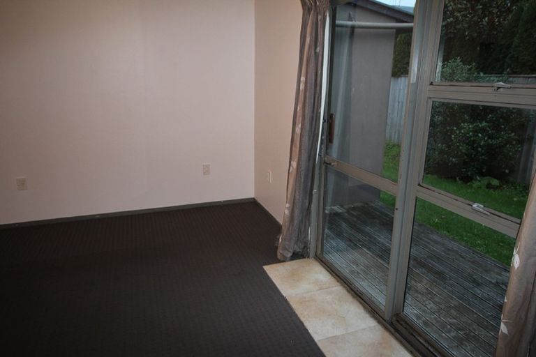 Photo of property in 7/81 Linton Street, West End, Palmerston North, 4410