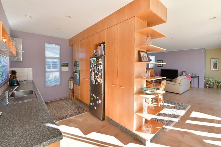 Photo of property in 58 Settlers Grove, Orewa, 0931