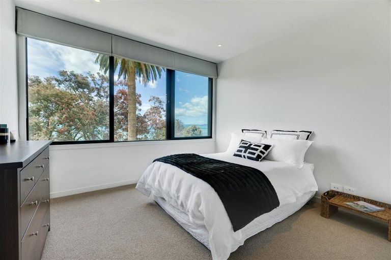 Photo of property in 36 Oceania Place, Mellons Bay, Auckland, 2014