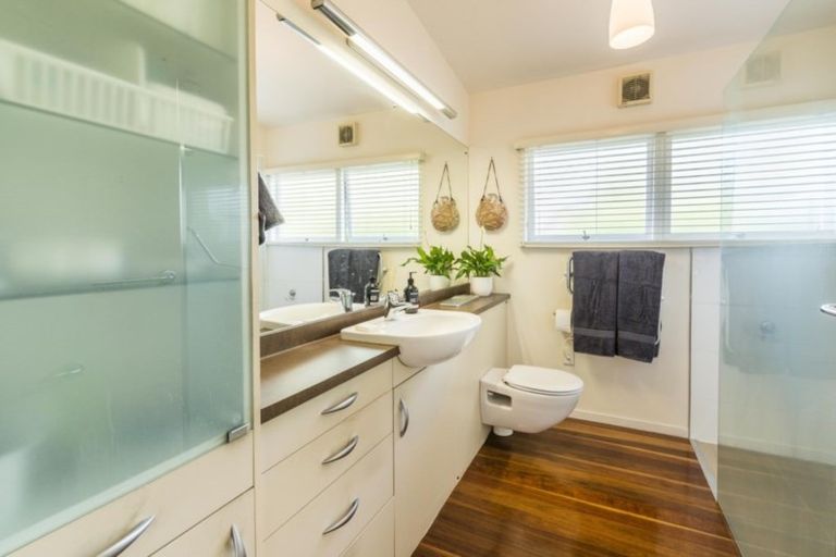 Photo of property in 173 Kowhai Road, Mairangi Bay, Auckland, 0630