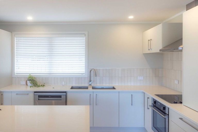 Photo of property in 69 Coopers Road, Gate Pa, Tauranga, 3112