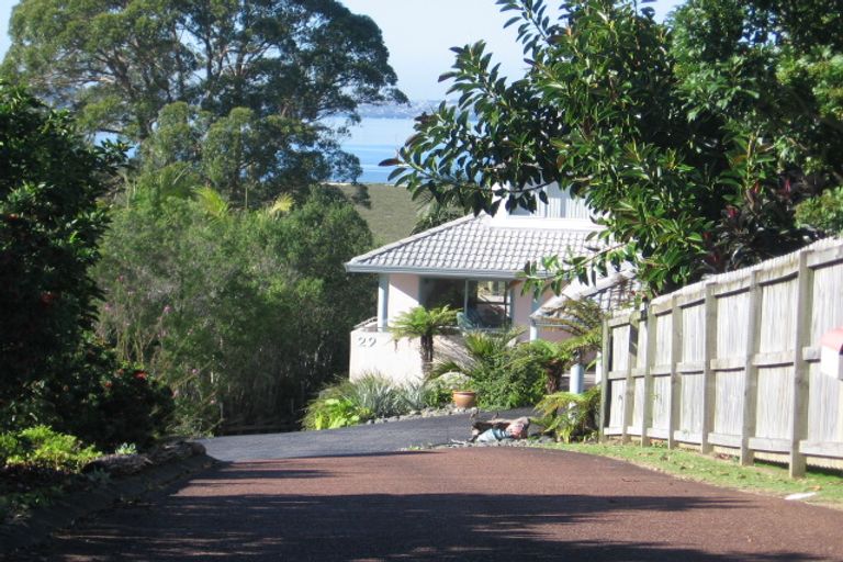 Photo of property in 29a Oakpark Place, West Harbour, Auckland, 0618