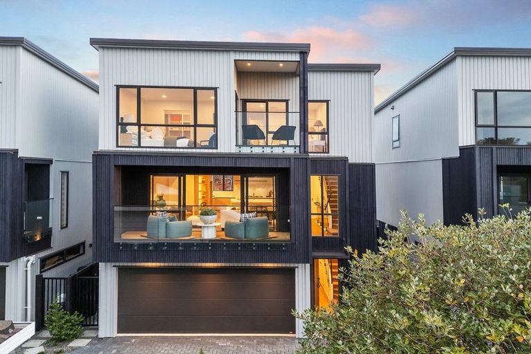 Photo of property in 13b Dominion Street, Takapuna, Auckland, 0622