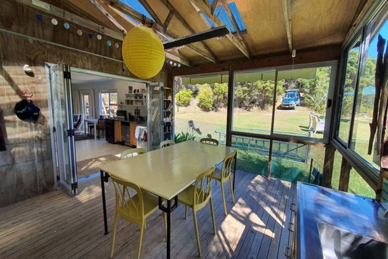 Photo of property in 19 Edith Ridge Road, Kawau Island, 0920