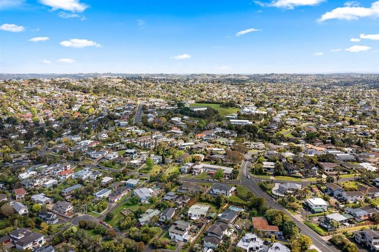 Photo of property in 14 Hythe Terrace, Mairangi Bay, Auckland, 0630