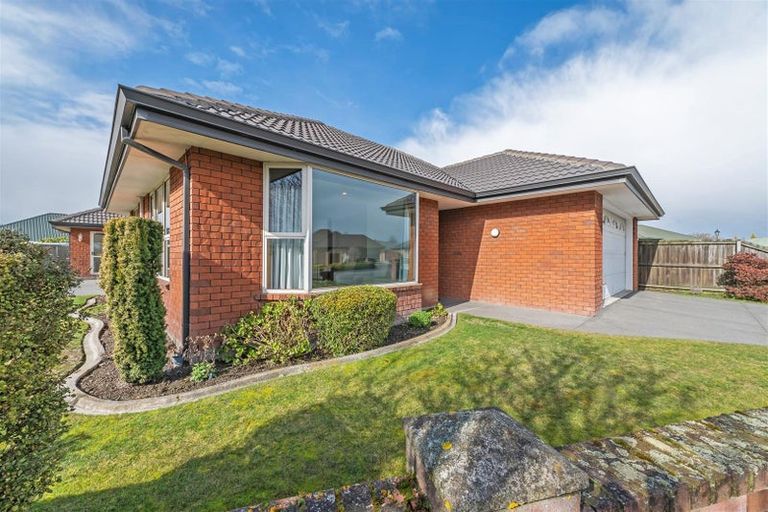 Photo of property in 2 Dawson Douglas Place, Kaiapoi, 7630