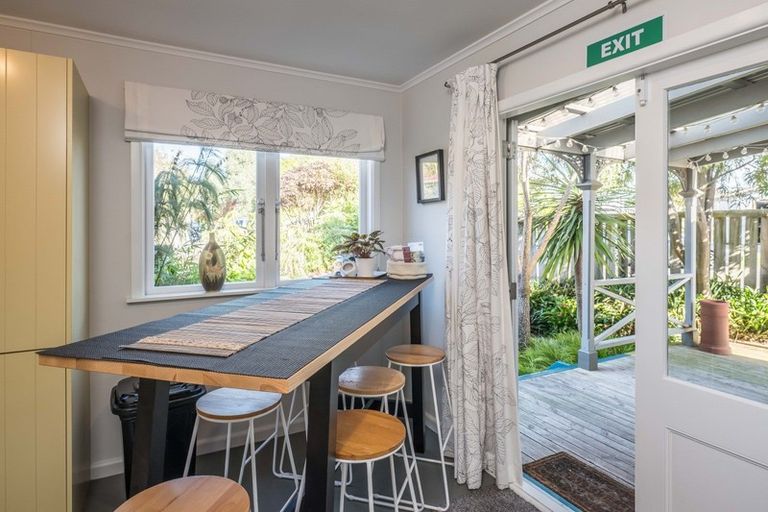 Photo of property in 192 Raumati Road, Raumati Beach, Paraparaumu, 5032