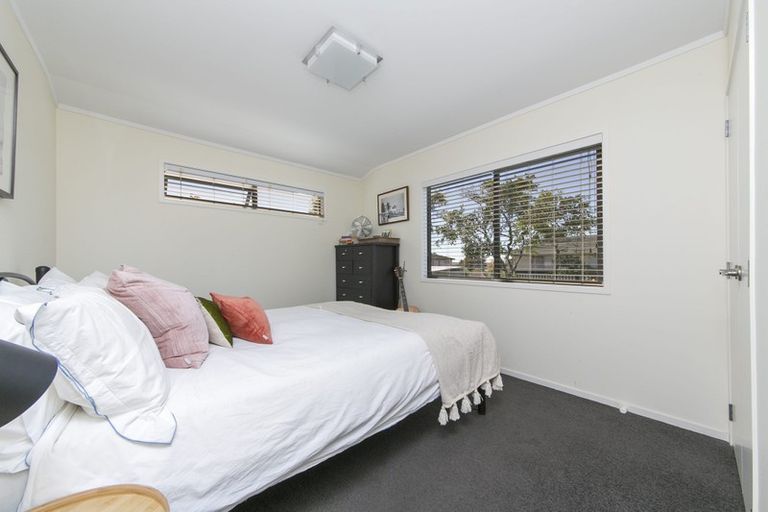Photo of property in 1/9 Hastie Avenue, Mangere Bridge, Auckland, 2022