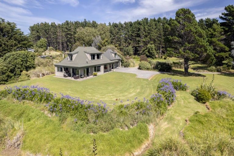 Photo of property in 166 Orui-riversdale Road, Riversdale Beach, Masterton, 5872