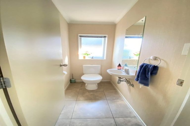 Photo of property in 4 Vinci Court, Manurewa, Auckland, 2105