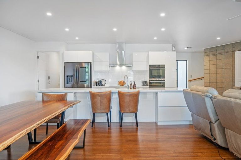 Photo of property in 16/6 The Marina, Tairua, 3508