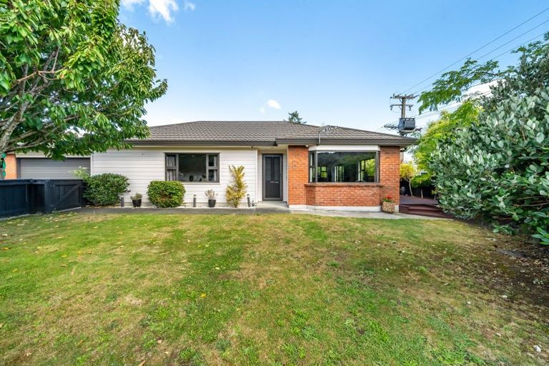Photo of property in 28 Tararua Street, Trentham, Upper Hutt, 5018