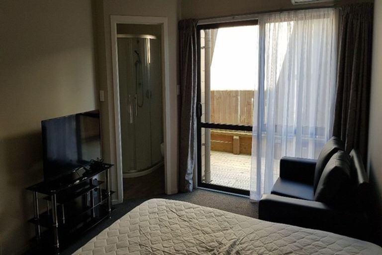 Photo of property in 5/29 Seddon Road, Frankton, Hamilton, 3204