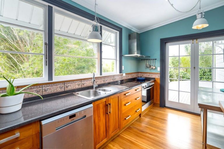 Photo of property in 2087 State Highway 2, Mount Bruce, Masterton, 5881