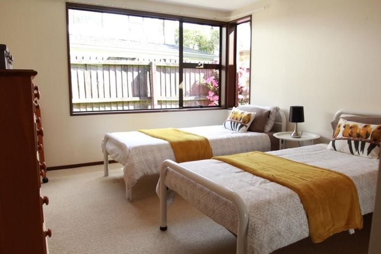 Photo of property in 28 Tyndale Place, Ilam, Christchurch, 8041