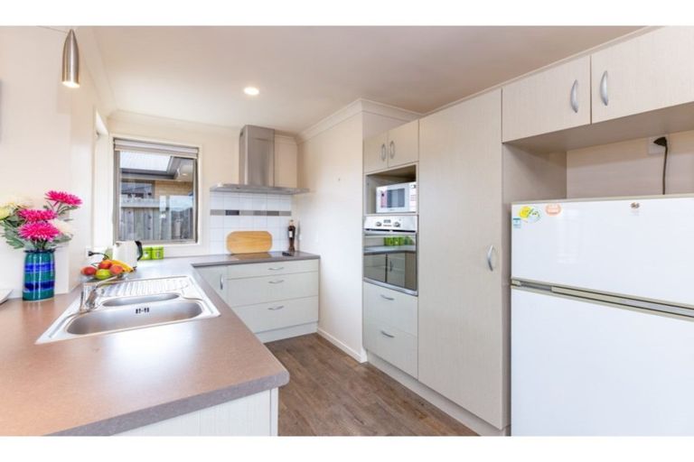 Photo of property in 72b Marshland Road, Shirley, Christchurch, 8061