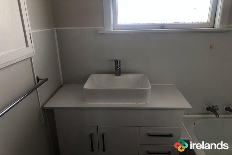 Photo of property in 4/49 Brockworth Place, Riccarton, Christchurch, 8011