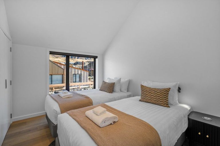 Photo of property in 36 Lee Avenue, Cardrona, 9382